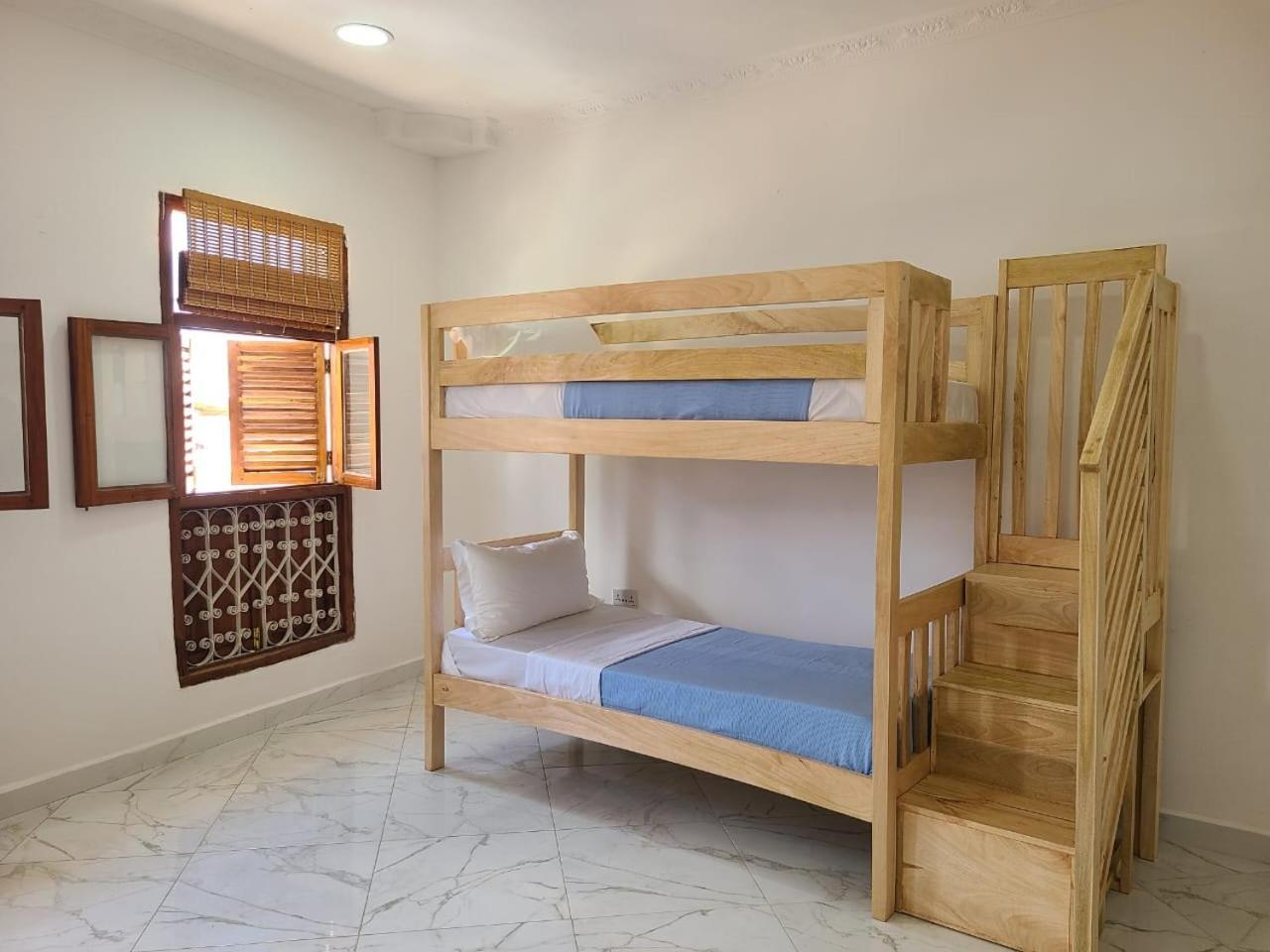 Cube Place Aparthotel Zanzibar Екстериор снимка